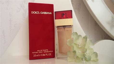 dolce gabbana capa vermelha resenha|Resenha e notas do Dolce&Gabbana .